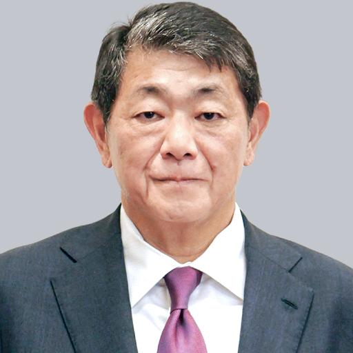 手塚 仁雄氏の写真