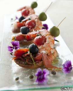 もこみち流 サーモンとエビのピンチョス